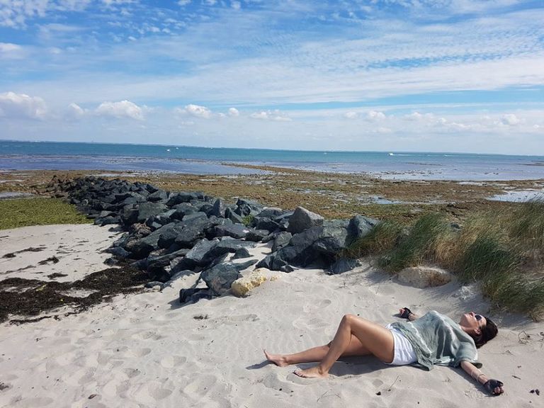 Mandie Holgate fight the fear on the beach