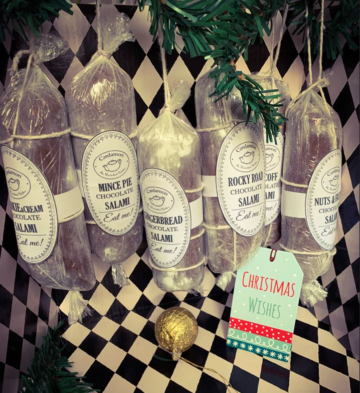 A truly special treat for the festive season, amaze your guests, and ensure a giggle or two with one of those a 'meat-free' chocolates. Ideal for all ages.
Whether served in slices alongside a warming coffee/tea or out on the cheeseboard after Christmas Lunch, is the perfect indulgent festive treat.
To really add to the wow factor, each Salami is wrapped by hand in foil and finished with twine for a truly authentic feel.
Made from:
Milk chocolate (min. 33.6% cocoa)
BISCOFF- Biscoff biscuits & cream
ROCKY ROAD- fudge, marshmallows & honey comb
GINGERBREAD- gingerbread brownie with caramelized ginger pieces
NUTS & FRUITS- selection of dry fruits and nuts
COOKIE & CREAM- oreo cookie pieces
MINCE PIE- mince pie biscuit pieces
If you can't find your flavor or want white or dark chocolate, send me a message:)))
£9.50 each or 3 for £23
BLACK FRIDAY OFFER 9 for £69 and you save £26,